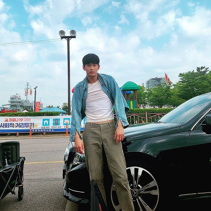 'Giờ các bạn muốn sao?' (Nguồn ảnh: @soohyun_k216)