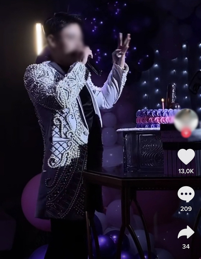 Không gian vô cùng lộng lẫy