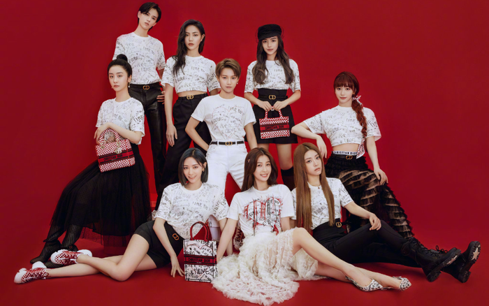 Khi The9 cùng đổi kiểu tóc mới: Lưu Vũ Hân như tổng tài, Hứa Giai Kỳ trở thành gái ngoan, Khổng Tuyết Nhi là nhân tố gây bất ngờ nhất Ảnh 2