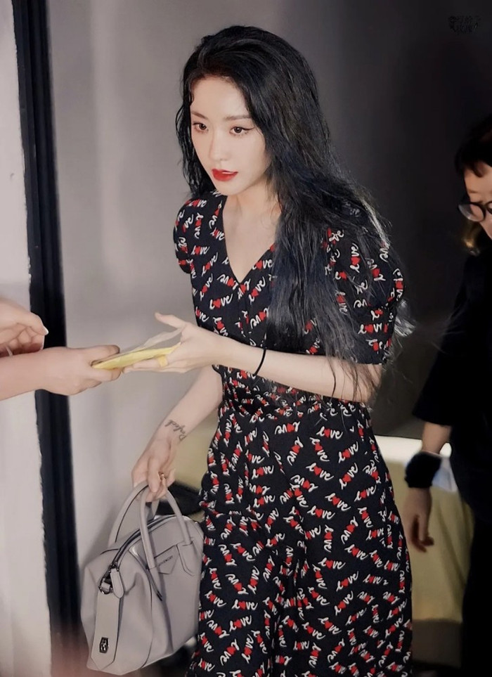 Khi The9 cùng đổi kiểu tóc mới: Lưu Vũ Hân như tổng tài, Hứa Giai Kỳ trở thành gái ngoan, Khổng Tuyết Nhi là nhân tố gây bất ngờ nhất Ảnh 18