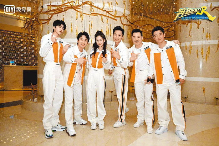 Sinh nhật ảm đạm của Thái Từ Khôn: Duy nhất một người của 9% gửi lời chúc, dàn cast Keep Running 'lơ đẹp' Ảnh 5