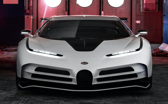 Mẫu xe 'đắt xắt ra miếng' mà Ronaldo đã tậu - Bugatti Centodieci. (Ảnh: PaulTan)