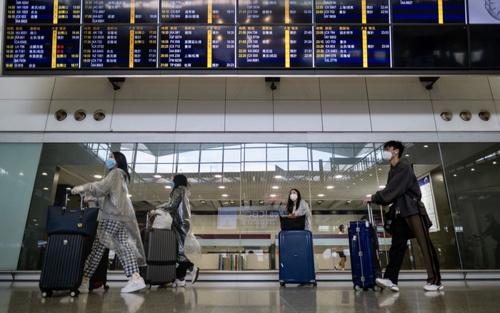 Singapore yêu cầu người nhập cảnh đeo vòng theo dõi cách ly COVID-19 Ảnh 2