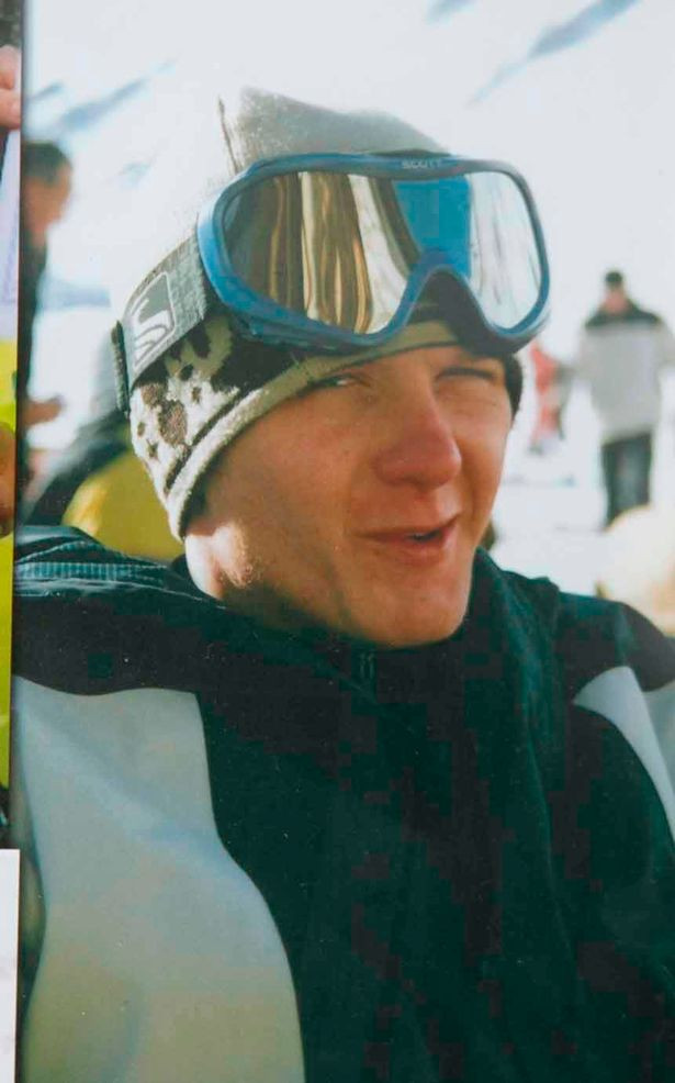 James Hodgkinson qua đời sau cú đấm chí mạng của Dunne.