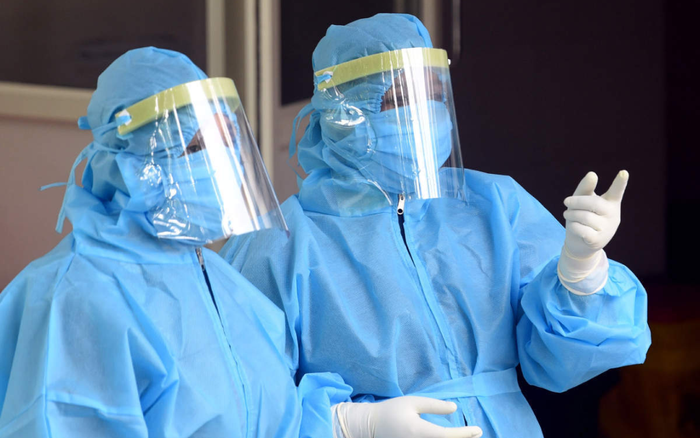 Trộm đồ bảo hộ vì tưởng áo mưa, người đàn ông bị nhiễm COVID-19 Ảnh 2