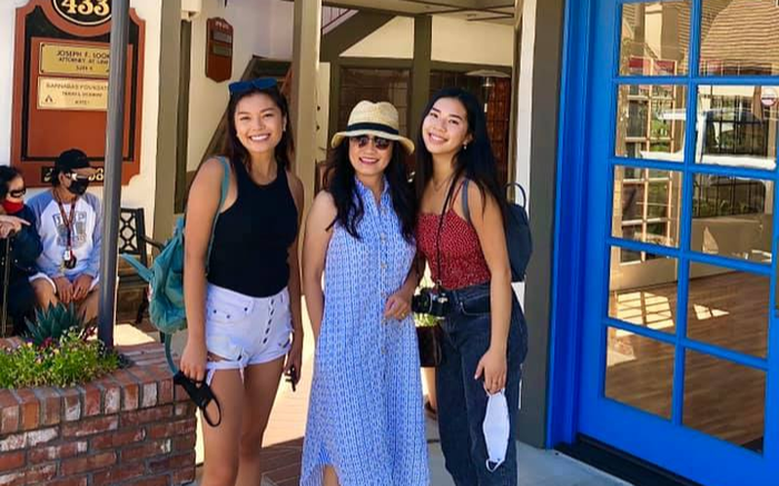 Hồng Đào khoe hai cô con gái xinh đẹp, nhan sắc và chiều cao của hai ái nữ khiến ai cũng trầm trồ Ảnh 2