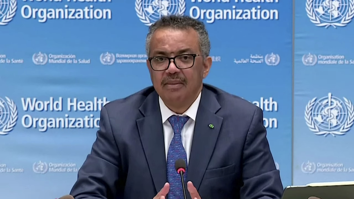 Ông Tedros Adhanom Ghebreyesus - nhấn mạnh khẩu trang nên trở thành biểu tượng của sự đoàn kết trên toàn thế giới. (Ảnh: SCMP)