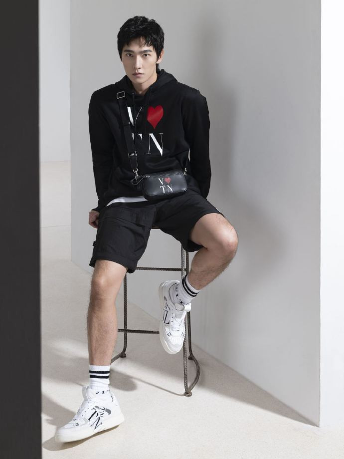 Không lời thoại nhưng Dương Dương - Dương Tử vẫn tạo ra 'phản ứng hóa học' cần thiết của một cặp đôi Ảnh 17