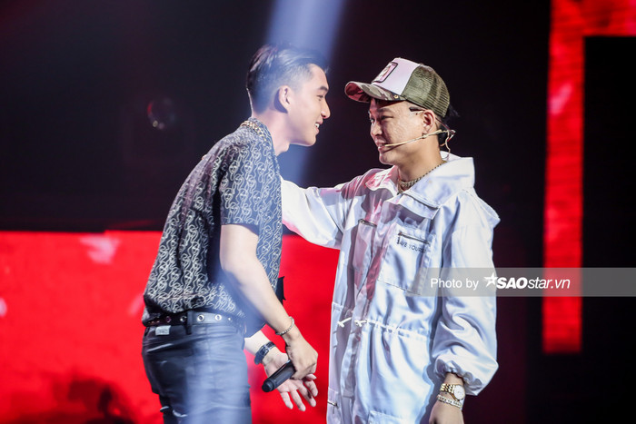 Hotboy 'triệu view' King Of Rap 2020 - HIEUTHUHAI: 'Tôi thuộc tuýp trai ngoan nhưng hư trên nhạc' Ảnh 9