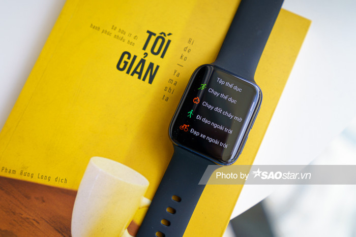 OPPO Watch hỗ trợ đa dạng các chế độ theo dõi tập luyện của người dùng. Rất tiếc, máy chỉ có kết nối Bluetooth 4.2, đồng nghĩa với việc, theo lý thuyết, kết nối của nó sẽ bị chậm hơn so với những chiếc máy có chuẩn 5.0. Dù vậy, sử dụng thực tế cho thấy điều này không quá ảnh hưởng đến trải nghiệm người dùng.