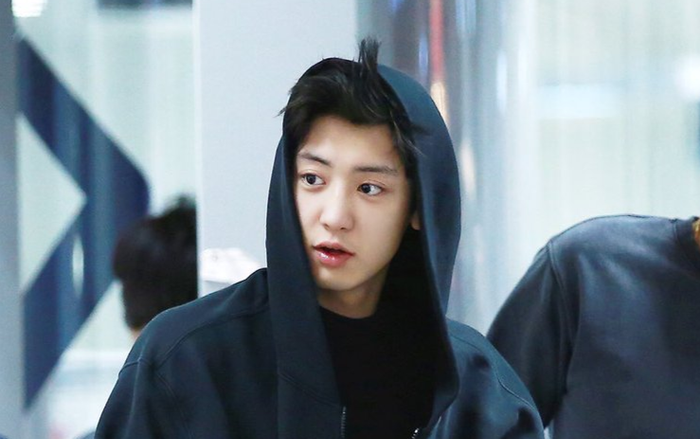Dân mạng tìm ra bằng chứng Chanyeol hẹn hò: Fan EXO biết người ấy là ai! Ảnh 2