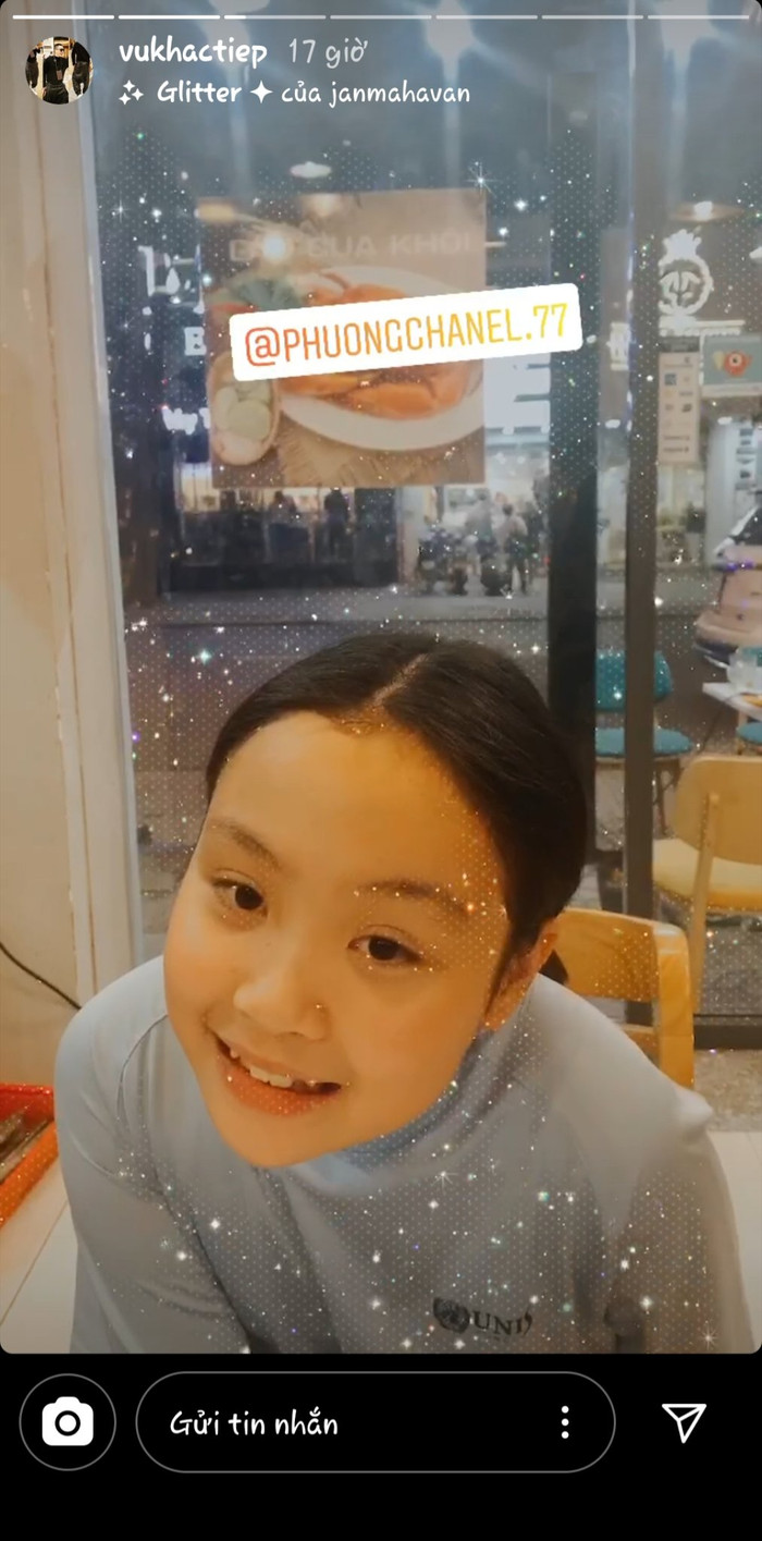 Suri - con gái thứ 2 của Phượng Chanel