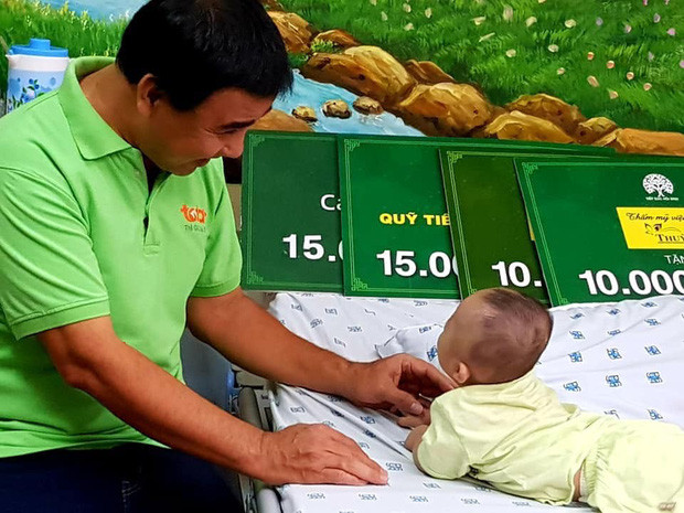 Quyền Linh trải lòng về nghề: Nghệ sĩ giấu đi nỗi buồn của riêng mình để đem niềm vui, hạnh phúc cho mọi người Ảnh 7