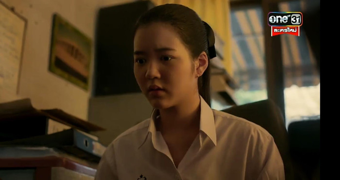 Tập 2 'Thiên tài bất hảo': Lynn nhường học bổng cho Bank, phương thức gian lận mới hiệu quả và đơn giản hơn tổ hợp phím đàn ở bản điện ảnh Ảnh 5