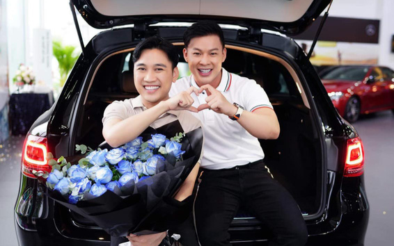 Don Nguyễn được người yêu 'chơi lớn' tặng 'xế hộp' bạc tỷ nhân dịp 10 năm yêu nhau Ảnh 2