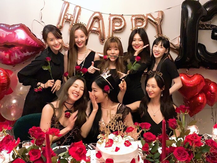 Jennie (BLACKPINK) 'hẹn hò' cùng Jessica vào đúng ngày kỷ niệm 13 năm SNSD debut? Ảnh 8