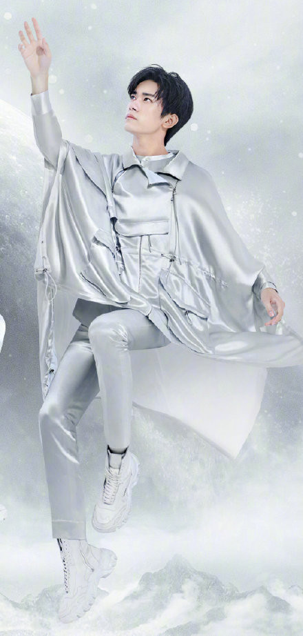 TFBoys cùng làm điều đặc biệt cho ngày debut: Cứ tưởng rời rạc, không mối liên kết nhưng mọi thứ đã được lên kế hoạch từ trước Ảnh 12