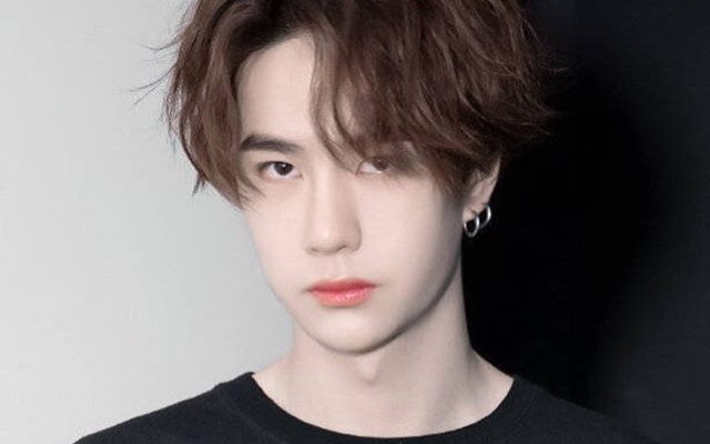 Trái ngược với Thái Từ Khôn, Vương Nhất Bác có 1 sinh nhật đáng nhớ với những lời chúc từ các nhân vật đình đám trong Cbiz Ảnh 2