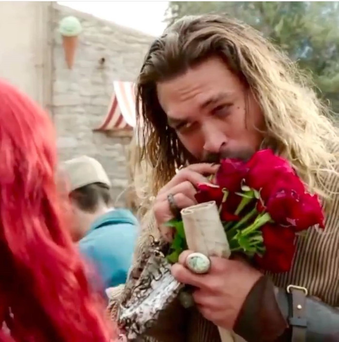 Khiến Vua thủy tê Arthur mê mệt.