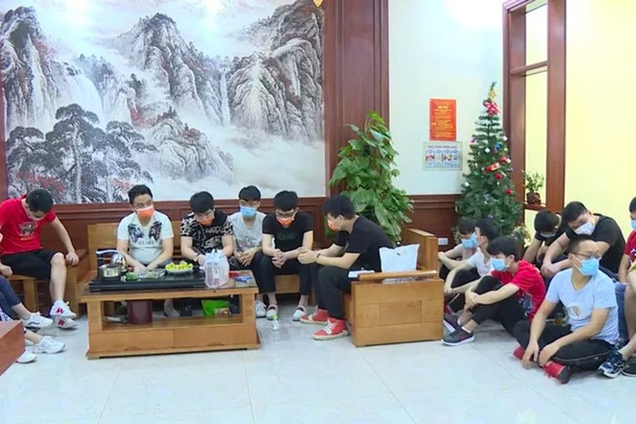 Nhóm người Trung Quốc nhập cảnh trái phép. Ảnh: Công an Bắc Ninh