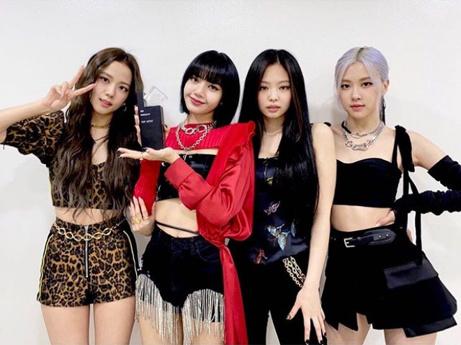 BlackPink vừa xác lập loạt thành tích 'khủng' trên Gaon.