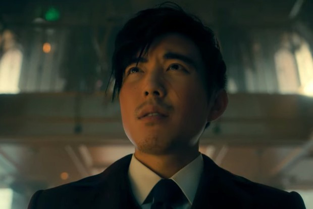 Loạt plot twist 'đắt xắt ra miếng' trong 'The Umbrella Academy' mùa 2 khiến ai cũng phải trầm trồ Ảnh 12