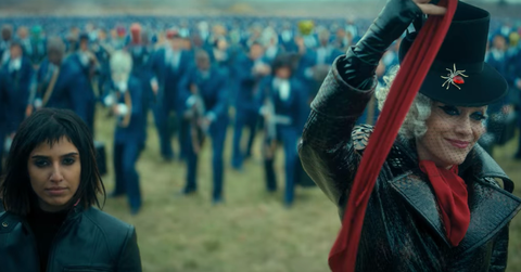 Loạt plot twist 'đắt xắt ra miếng' trong 'The Umbrella Academy' mùa 2 khiến ai cũng phải trầm trồ Ảnh 9