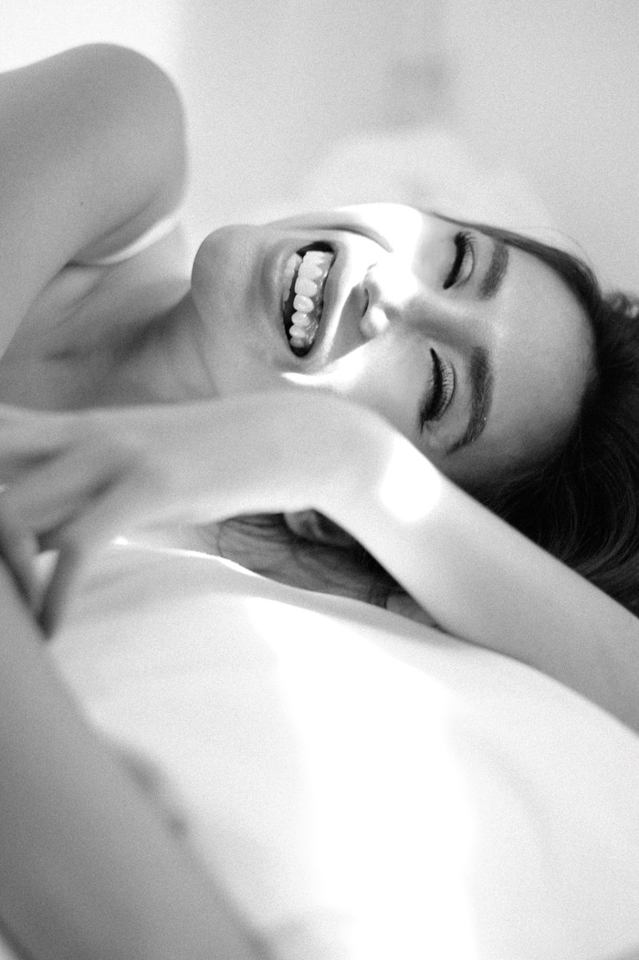 Võ Hoàng Yến bất ngờ tung bộ ảnh dịu dàng khó tin, trái ngược vẻ dữ dội thường ngày Ảnh 14