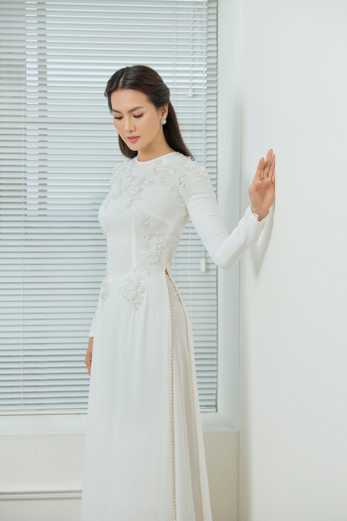 Nhan sắc mặn mà , trẻ trung theo năm tháng của diễn viên Anh Thư