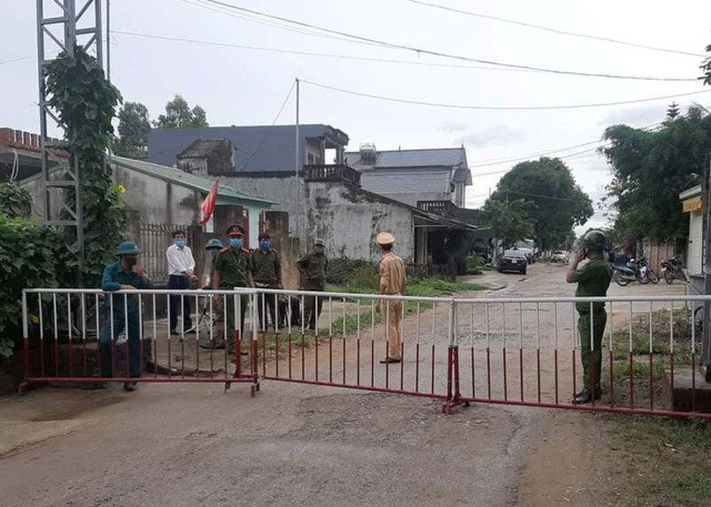 Khu phố Nam Bắc, phường Quảng Vinh đã được phong tỏa sau khi phát hiện ca nghi nhiễm COVID-19. Ảnh: Dân Trí