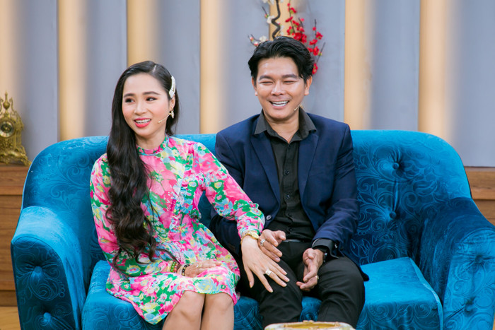 'Thần đồng cải lương' Linh Tý sống nội tâm, che giấu sự khốn khó bằng nụ cười Ảnh 9