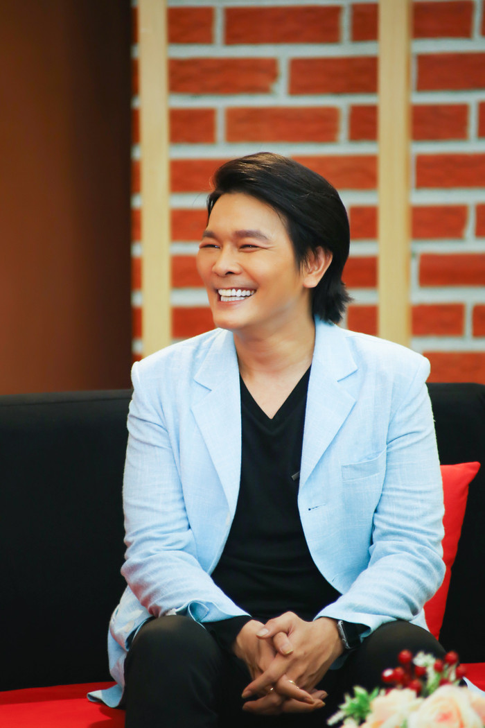 'Thần đồng cải lương' Linh Tý sống nội tâm, che giấu sự khốn khó bằng nụ cười Ảnh 4