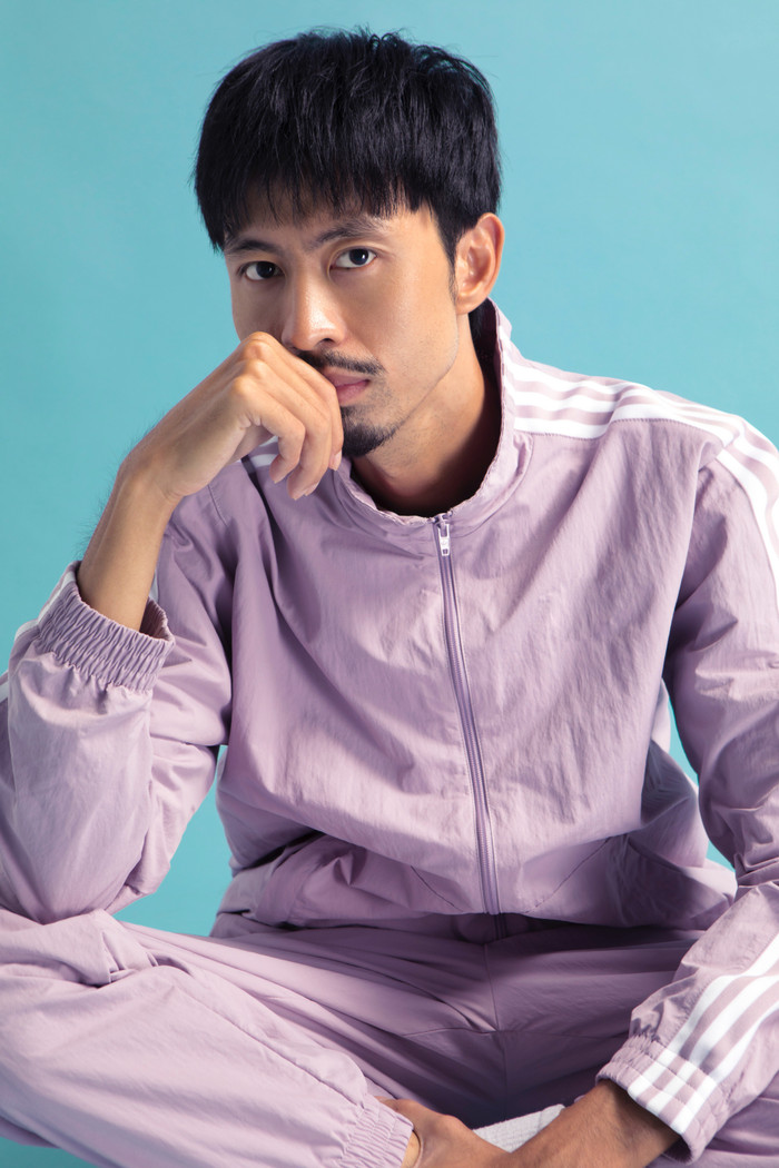 Sau Sơn Tùng M-TP và H'Hen Niê, Tăng Thanh Hà là cái tên tiếp theo Đen Vâu mang vào MV mới được quay... trên trời Ảnh 9