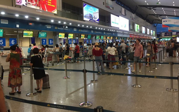Sân bay Tân Sơn Nhất TPHCM lên kế hoạch tiếp nhận hơn 700 khách du lịch từ Đà Nẵng Ảnh 2