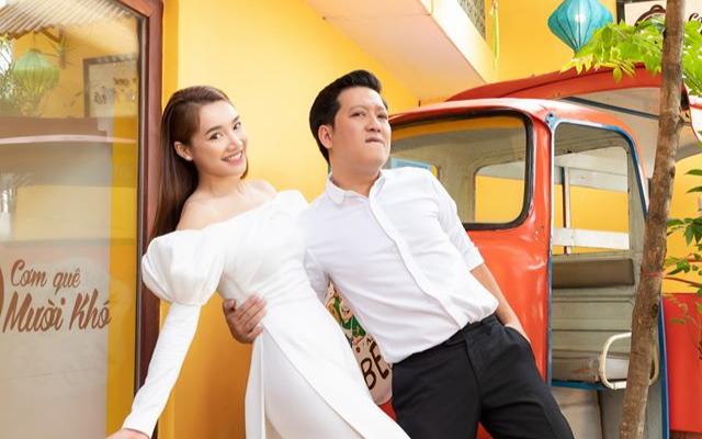 Nhã Phương 'dằn mặt' Trường Giang vì về muộn: 'Ăn hết hai phần đừng hỏi vì sao' Ảnh 2