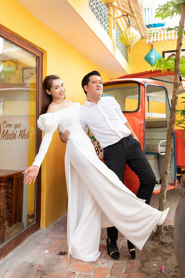 Nhã Phương 'dằn mặt' Trường Giang vì về muộn: 'Ăn hết hai phần đừng hỏi vì sao' Ảnh 5