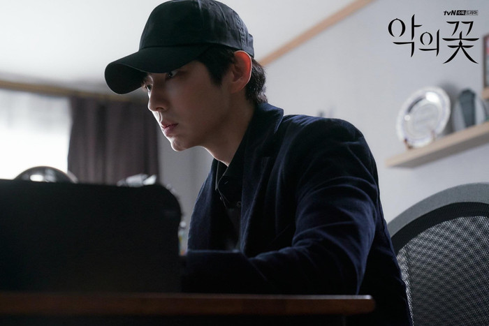 10 diễn viên - phim Hàn được tìm kiếm nhiều nhất tuần 5 tháng 7: Lee Jun Ki đứng đầu, Ji Chang Wook - Kim Soo Hyun theo sau Ảnh 5