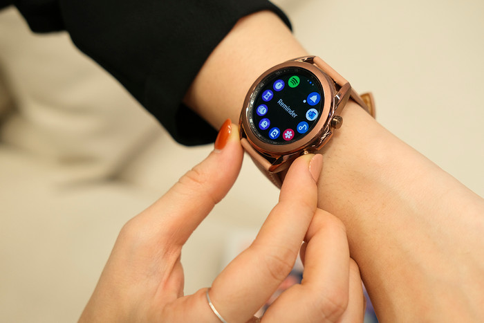 Samsung Galaxy Watch3 chính thức ra mắt tại Việt Nam Ảnh 8