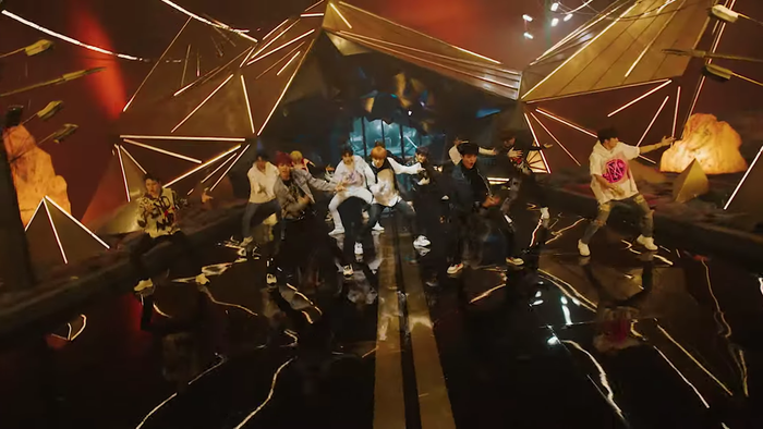 Tân binh TREASURE 13 chính thức 'xuất chiến' với MV Boy: Liệu có đủ sức làm rung chuyển 'thế giới' như kỳ vọng? Ảnh 4