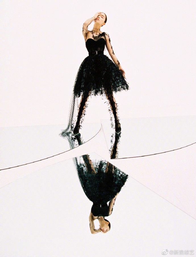 Angelababy thử thách kiểu chụp mới, cho người xem thấy đâu là đẹp không góc chết Ảnh 14