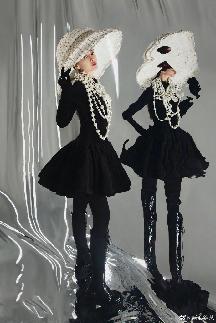 Angelababy thử thách kiểu chụp mới, cho người xem thấy đâu là đẹp không góc chết Ảnh 6