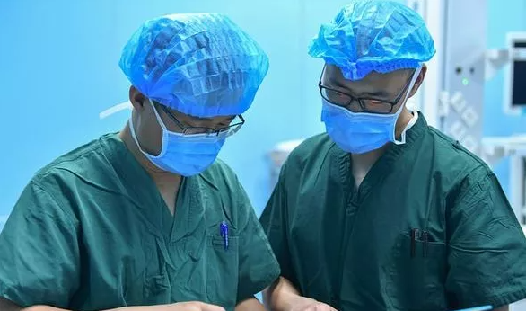 Xuất viện 3 tháng, bệnh nhân COVID-19 ở Vũ Hán vẫn còn tổn thương phổi Ảnh 4