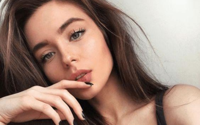 Tạm biệt nối mi, 7 loại thực phẩm này sẽ giúp lông mi của bạn mọc dài tự nhiên Ảnh 2