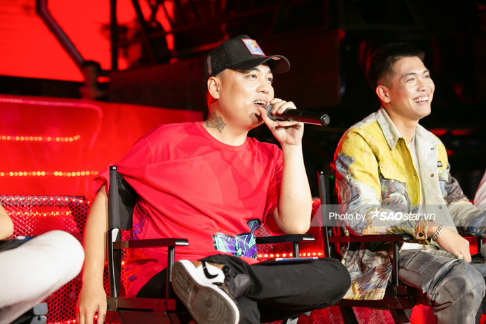 'Quái thú' DROPPY bắn rap gai góc cực ngầu, 4 HLV King Of Rap khen nức nở nhưng vẫn lăn tăn một thứ Ảnh 4