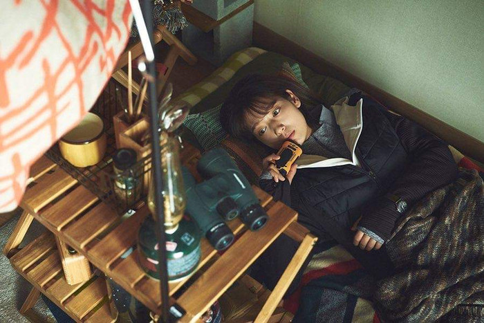 Review '#Alive': Tuyên ngôn sinh tồn sáo rỗng, gây ức chế cực độ bởi tình tiết 'đầu voi đuôi chuột' Ảnh 7