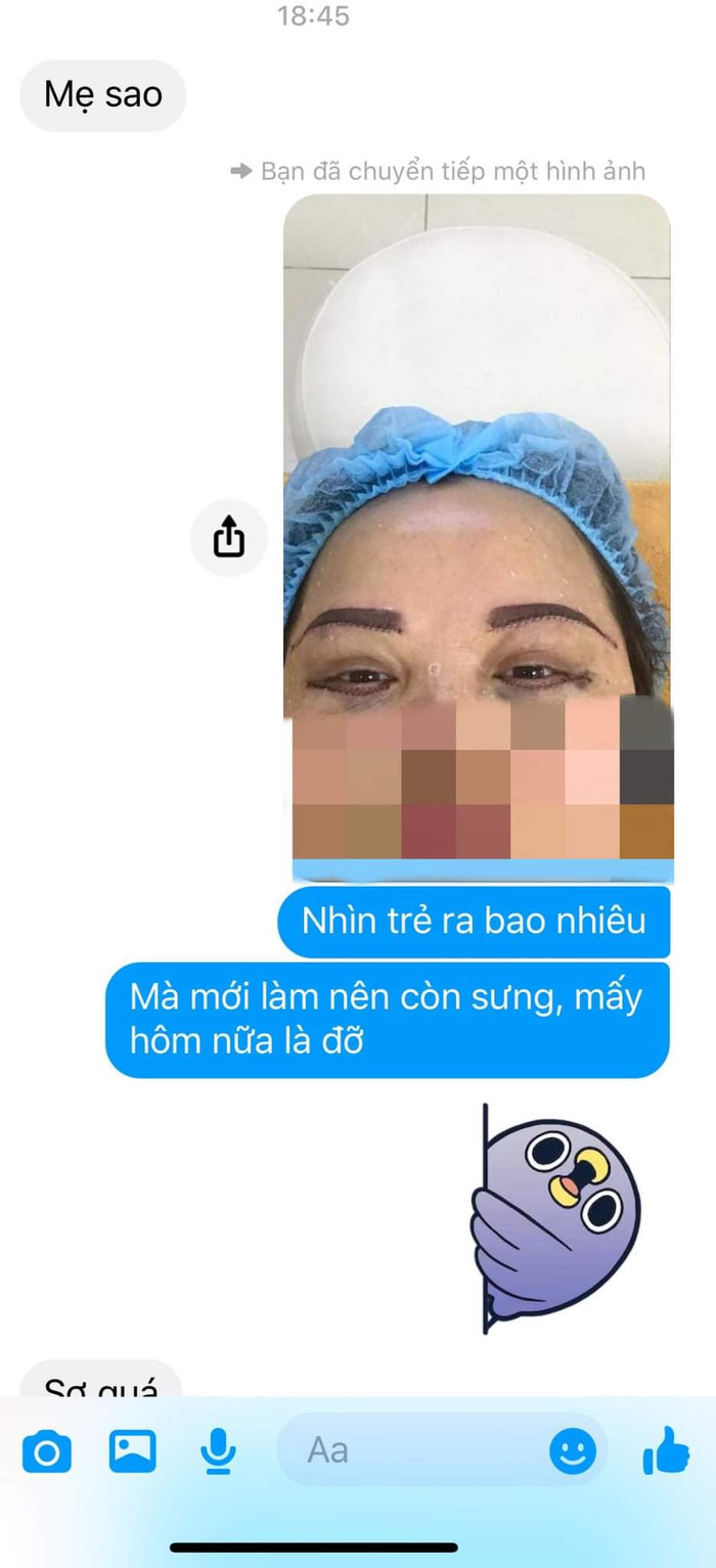 Cô con gái nhắn tin thông báo cho bố