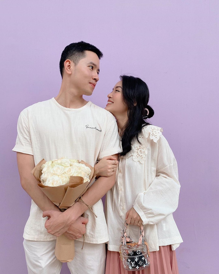 Cặp đôi thường xuyên đốn tim người hâm mộ bằng những khoảnh khắc 'tình bể bình'