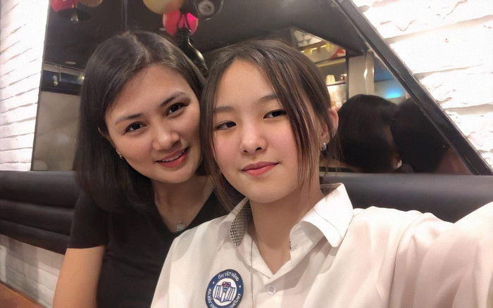Con gái 'Hoa khôi bóng chuyền' Kim Huệ gây 'sốt' bởi nhan sắc xinh đẹp, sở hữu thành tích học tập ấn tượng Ảnh 3