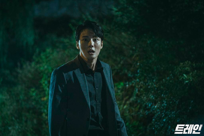 Phim 'Điên thì có sao' của Kim Soo Hyun và Seo Ye Ji kết thúc với rating cao nhất Ảnh 12