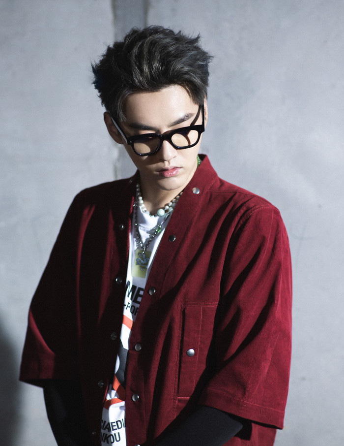 Cùng Ngô Diệc Phàm quay 'Người chơi trào lưu', Trịnh Sảng bị 'lên án' vì dáng ngồi? Ảnh 7